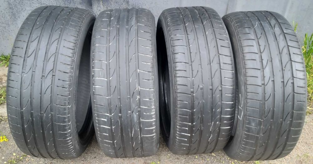 Bridgestone Dueler HP Sport 235/50 R18