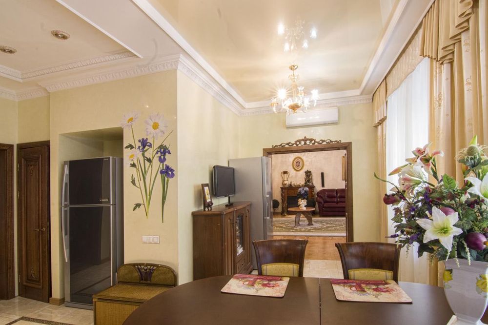 Продаж квартири 245 кв.м. з терасою! 2 поверх, ЖК Чайка, вул Лобановського 21
