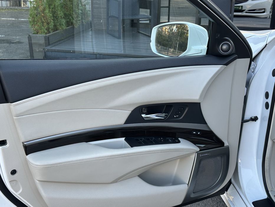 Продам Honda Legend Acura TLX
