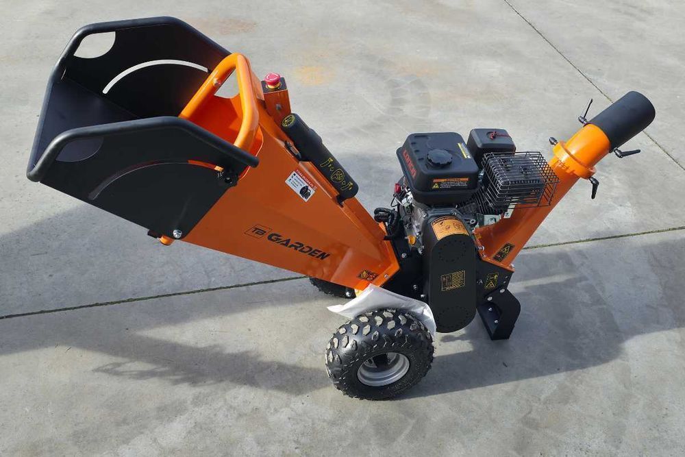 Rozdrabniacz do gałęzi, rębak spalinowy TB GARDEN GS650