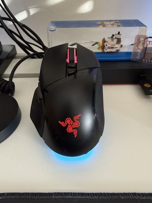 Rato Razer Basilisk Ultimate e Dock