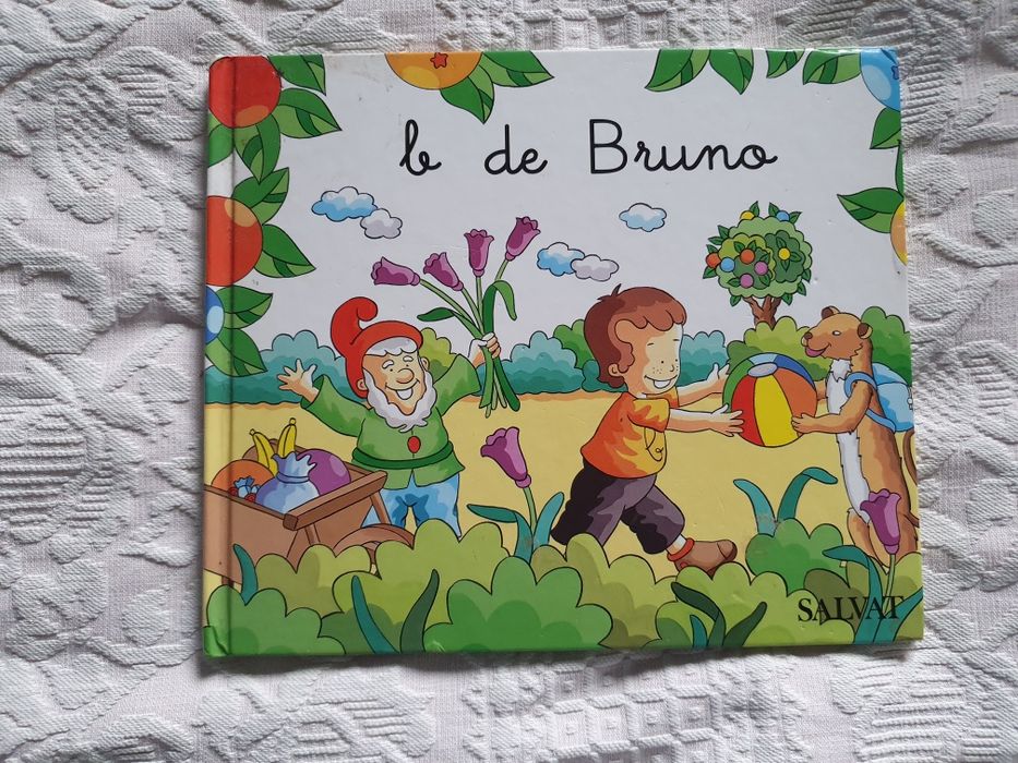 Livros variados infantis