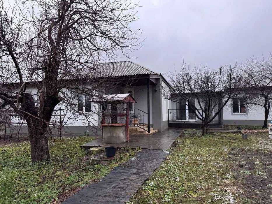 Продається будинок у  Пісочині.120 м2. 14 соток SM