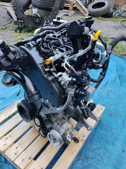 VW t5 CARAVELA transporter 2.0 TDi silnik CAA 11r SZWAJCAR montaż