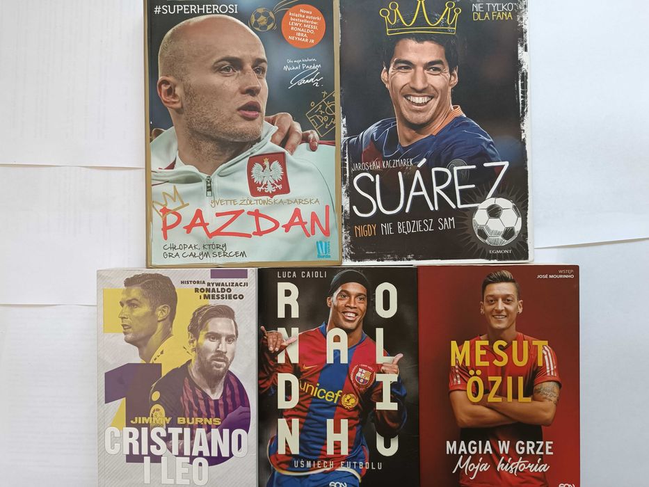 Książki o piłkarzach:Pazdan, Suarez, Ronaldinho, Özil, Ronaldo i Messi