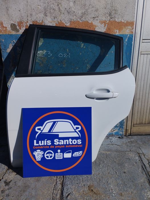 Porta trás Esquerda Citroen c 3 2021
