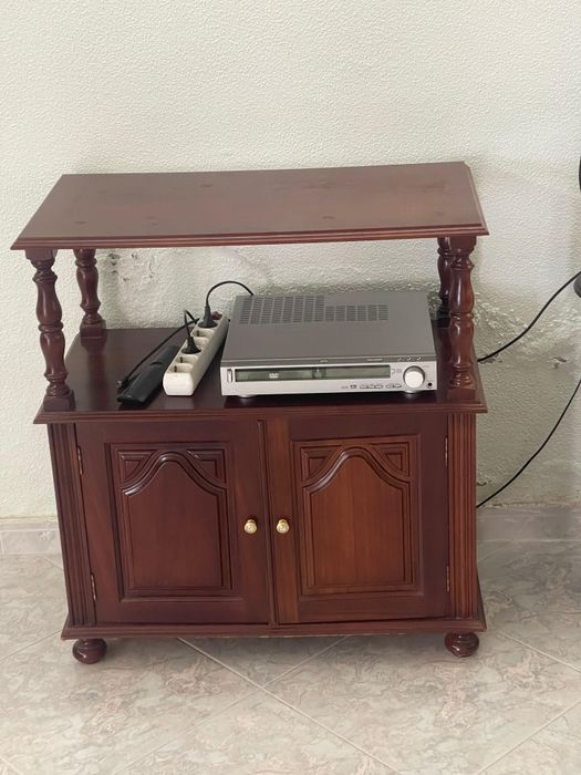 Mesa de apoio tv sala
