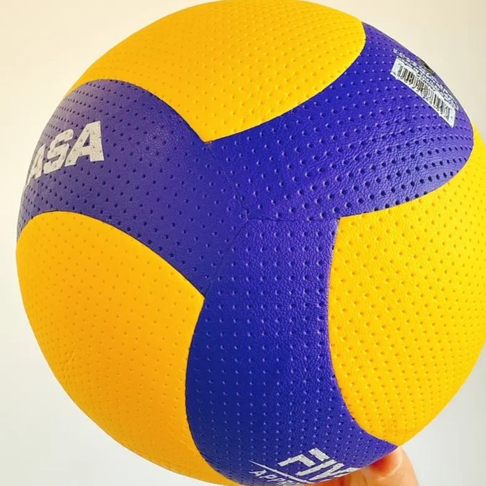 Продам волейбольный мяч Mikasa v300w