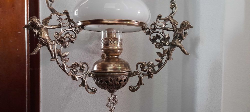 Candeeiro de Tecto antigo Cobre maciço com mais de 50 anos