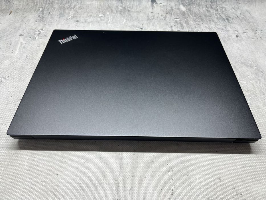 Ноутбук Lenovo E495 AMD / Ryzen 3