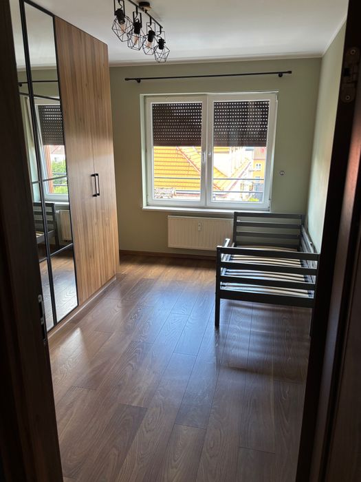 Mieszkanie 52 m² z balkonem, klimatyzacją i parkingiem – Kędzierzyn-Koźle
