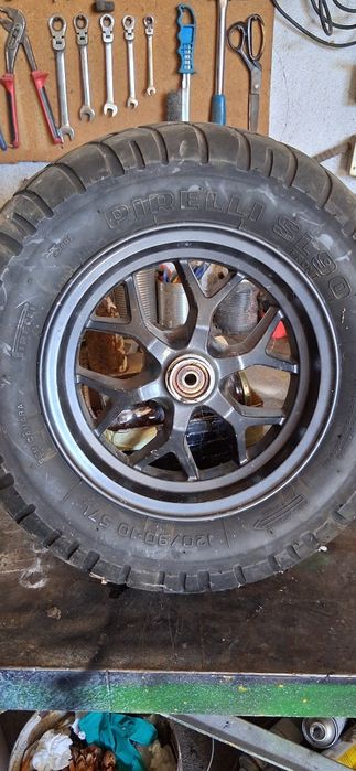 Roda da frente de scooter