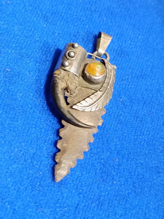 Pendente Pré Histórico acabamentos prata 925 Síria Antiga 4,5 cm