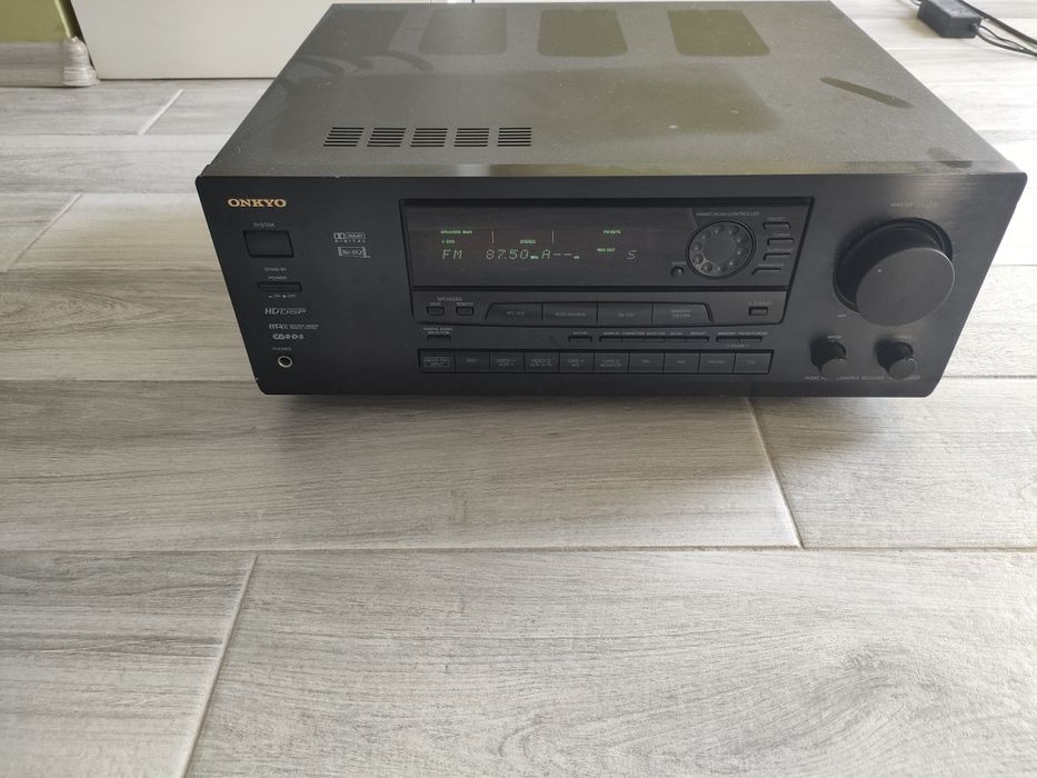Onkyo TX-DS555 wzmacniacz