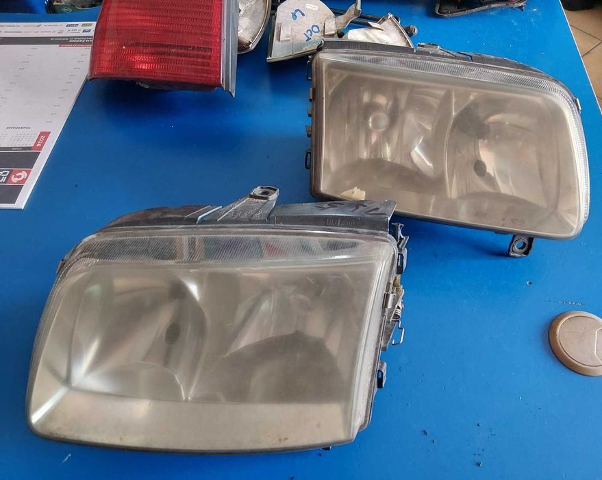 Lampa przednia prawa lewa przód prawy lewy Vw Polo 6N2 3 III