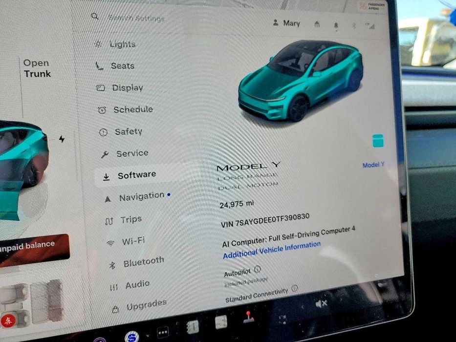 2026 Tesla Model Y Juniper