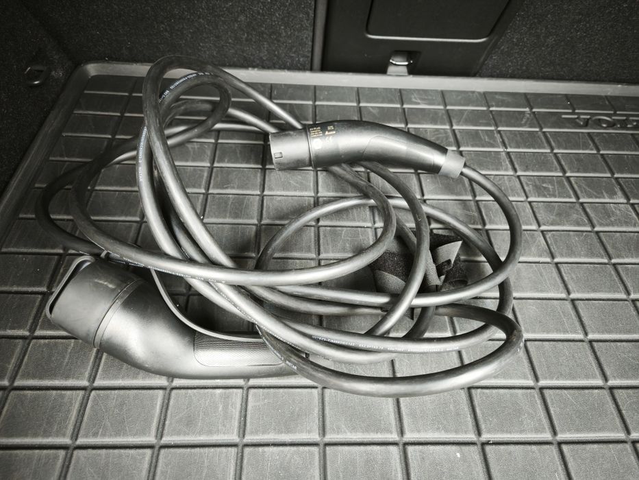 Volvo XC40 Recharge R-Line