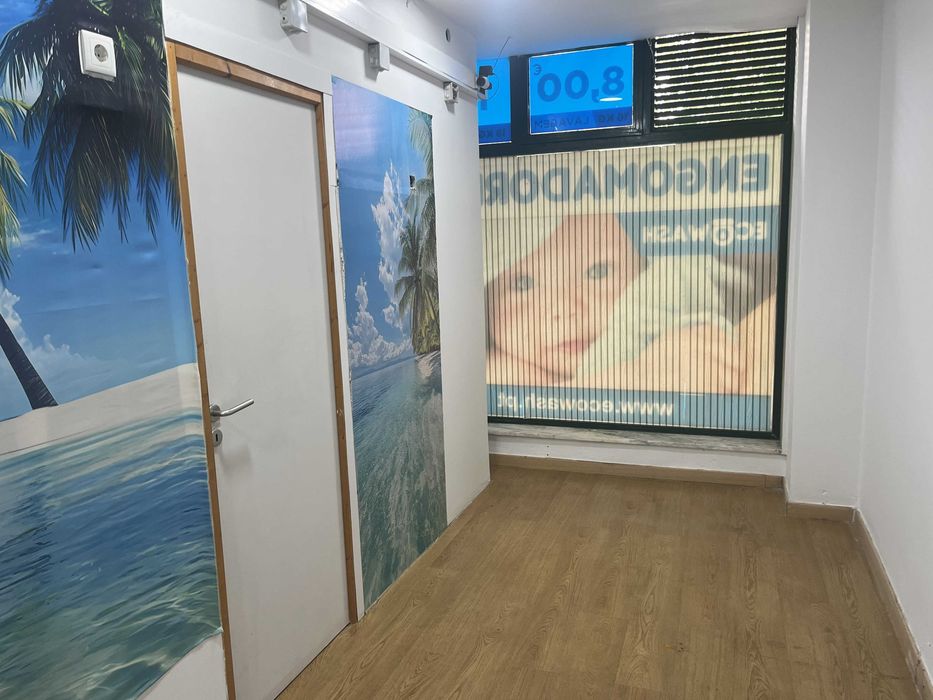 Espaço para Gabinete de Estética, Massagens, Florista, Imobiliária ou outro.
