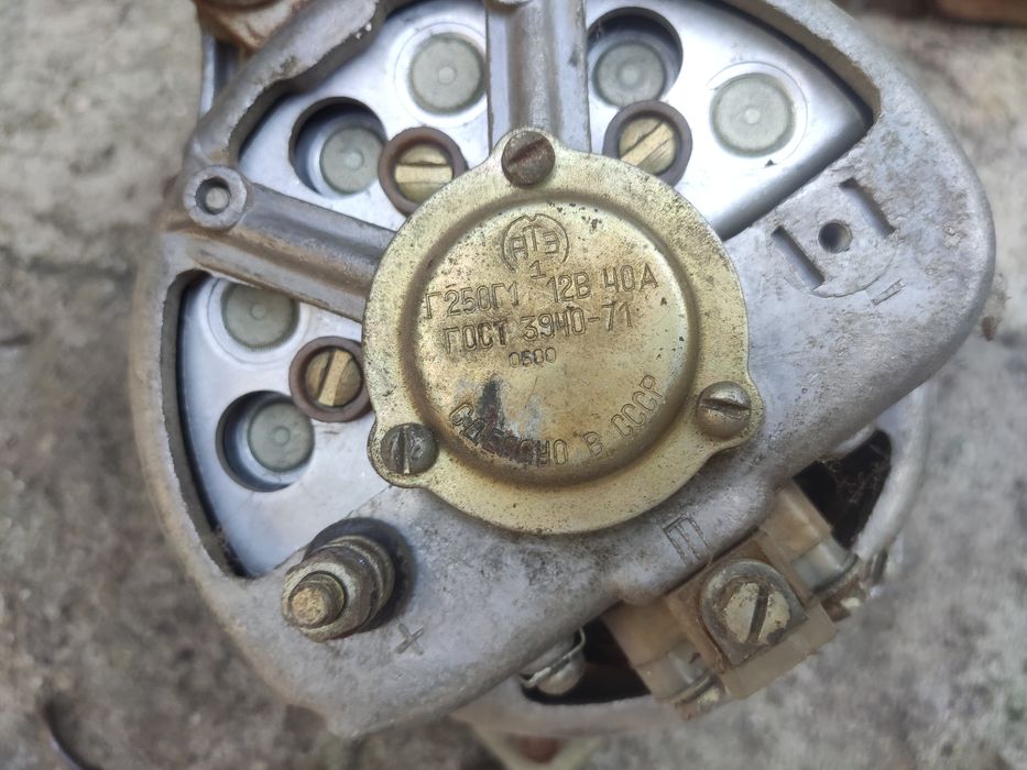 Генератор г250 12в 40а