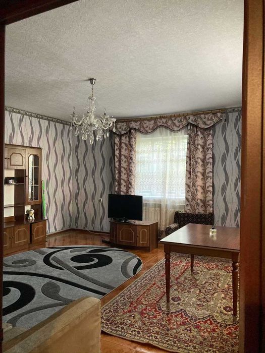 Продам дом (р-н Варшава)