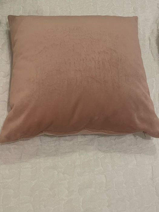 Almofada decorativa rosa