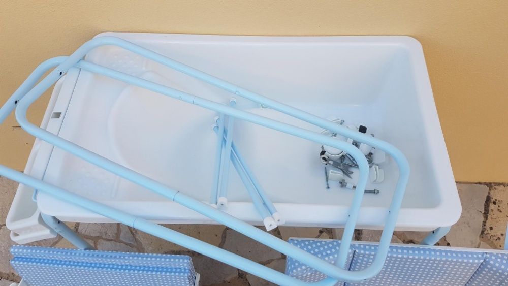 banheira para bebe com fraldário Plastimyr (Como nova)