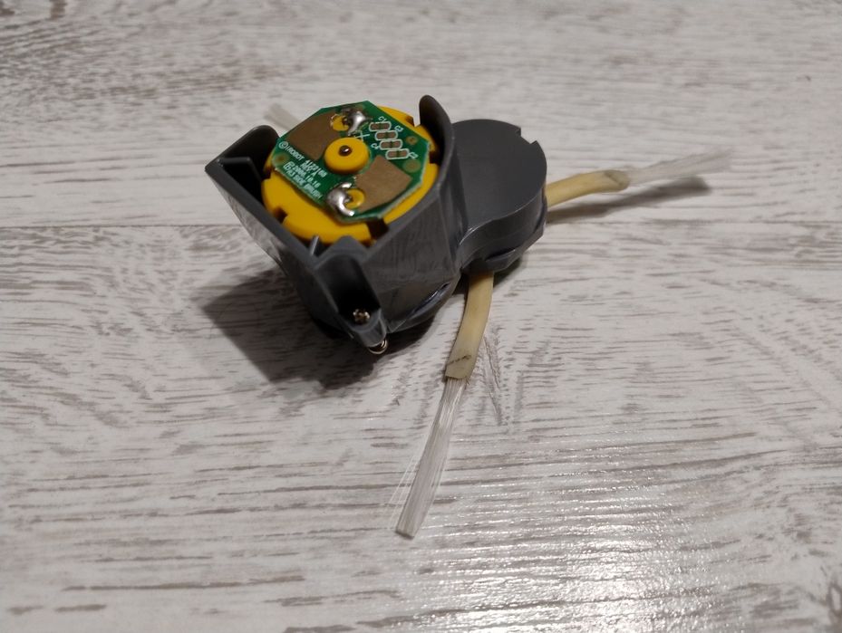 Moduł szczotki bocznej ze szczotką Irobot Roomba 980