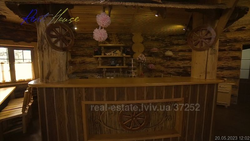 Продаж готельно-ресторанного комплексу в Карпатах (Східниця)