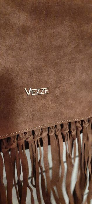 Nowa listonoszka Vezze brąz fredzle