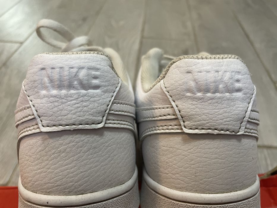 Nike Court Vision Low