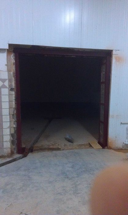 Демонтаж стін, перегородок, алмазне буріння свердління різка