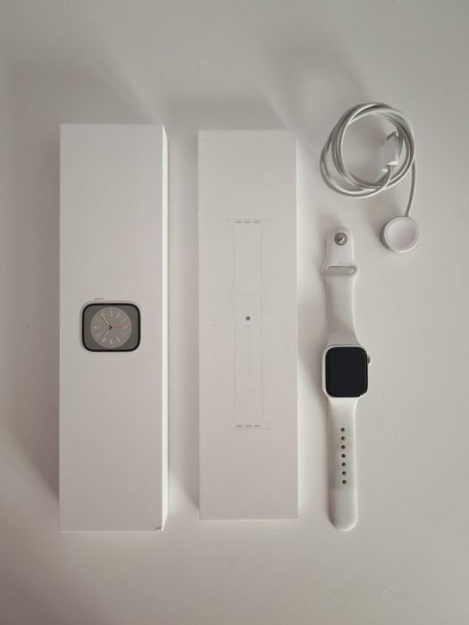 Apple Watch 8 41mm com pulseiras extra