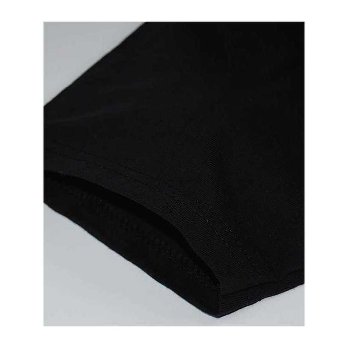 Чорні футболки оптом та в роздріб