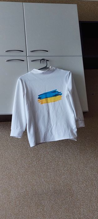 Продам кофту в ідеальному стані