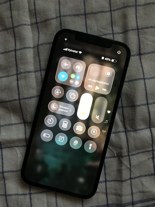 Iphone 12 pro 128 гб в гарному стані