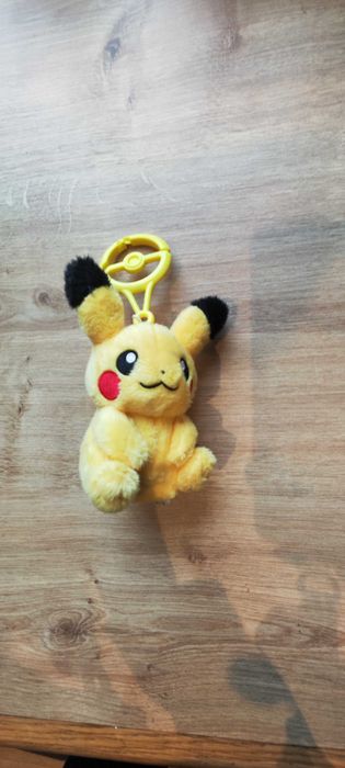Nowy brelok breloczek Pokemon Pikachu żółta zawieszka