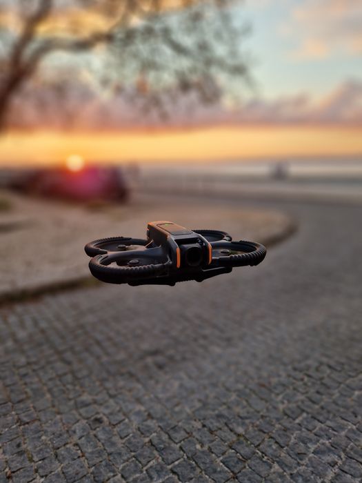 Drone DJI Avata 2  +2 baterias como novo