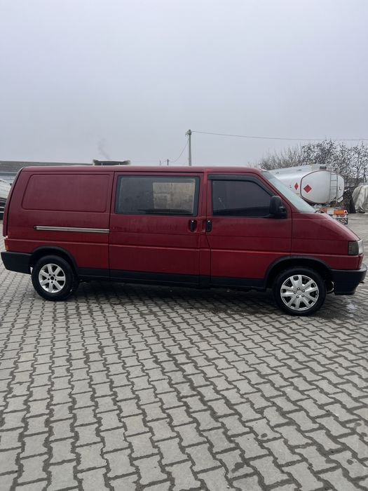 Volkswagen T4 1995 2.4