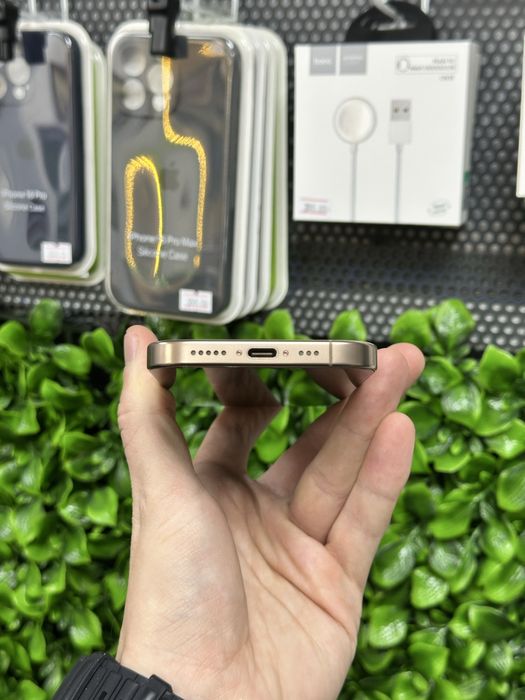 iPhone 16 Pro 128 gb акб 100% desert neverlock телефон айфон золотий