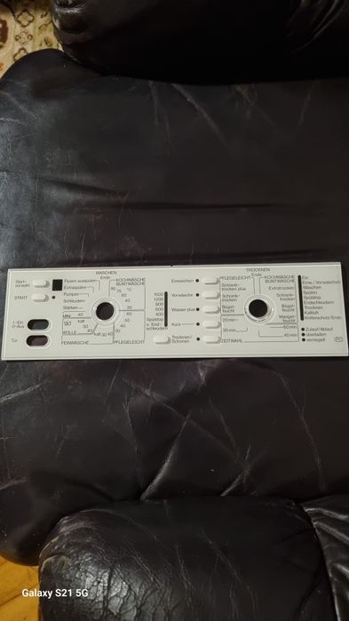 Oryginalna maskownica panelu Miele pralko-suszarki.Front/obudowa.