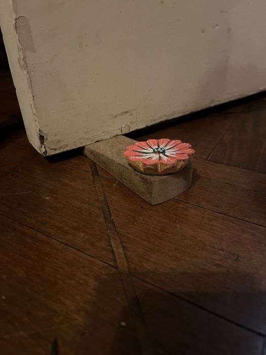 Travão de porta. Discreto e eficaz!