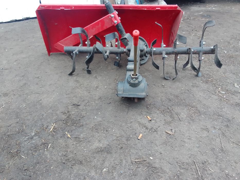 Продам грунтофрезу до мототрактора