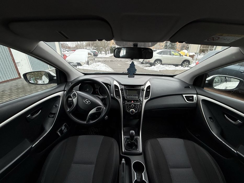 Ladny zadbany hyundai i30 lift 2015r