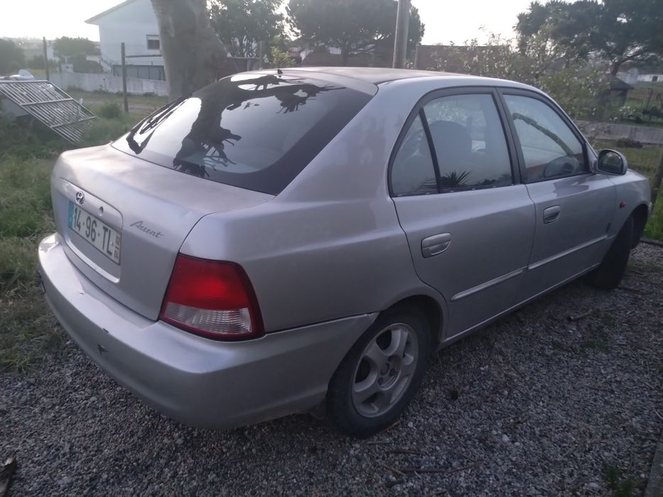 Hyundai Accent 1.3 - Para desocupar