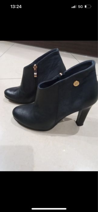 Botki skorzane Carrini