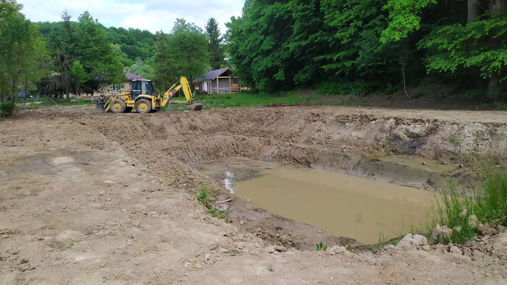 Оренда екскаватора-погрузчика та самоскидів .JCB 3cx Послуги спецтехніки