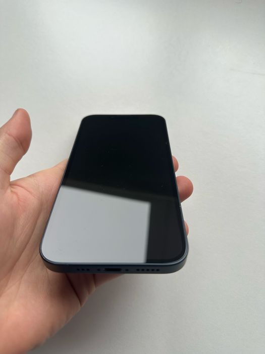 iPhone 13 – 256GB (Preto / Midnight)