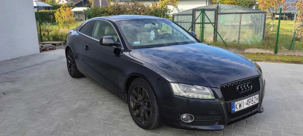 Audi A5 Coupe 2.7TDI**