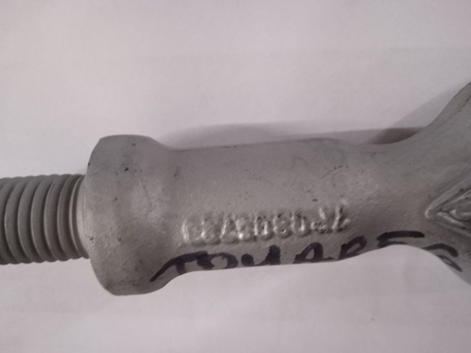 Крюк буксировочний porsche cayenne (10-17),vw touereg (10-17)