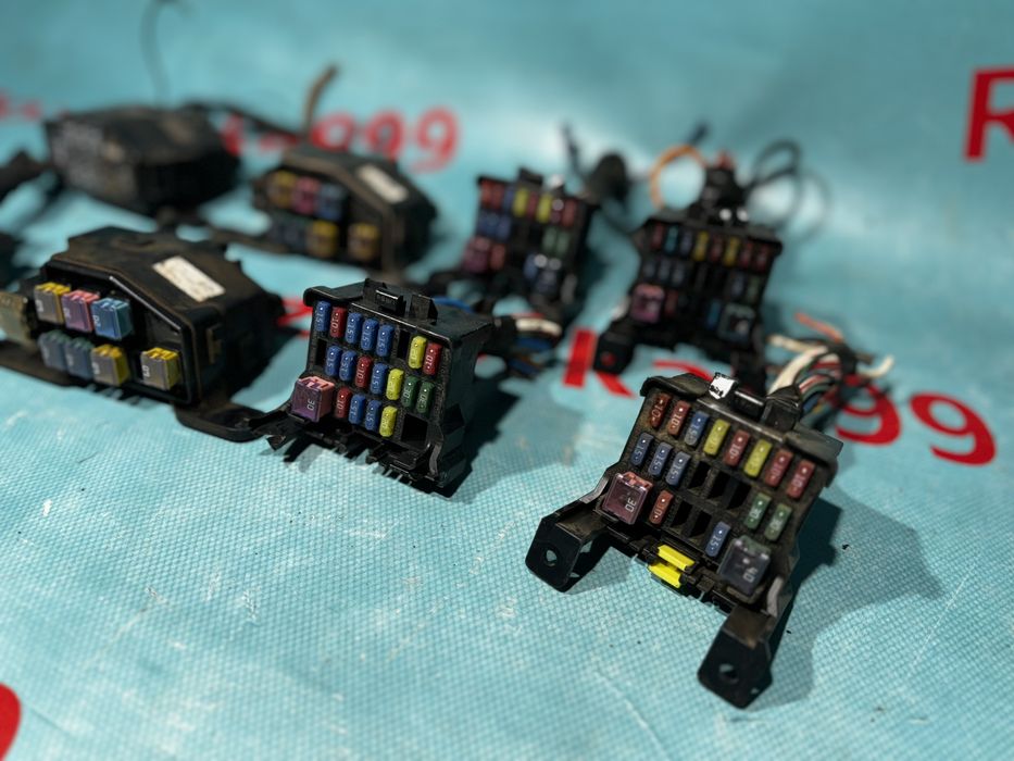 Ford Ranger блок предохранителей Форд Рангер 99-2006р 2.5d